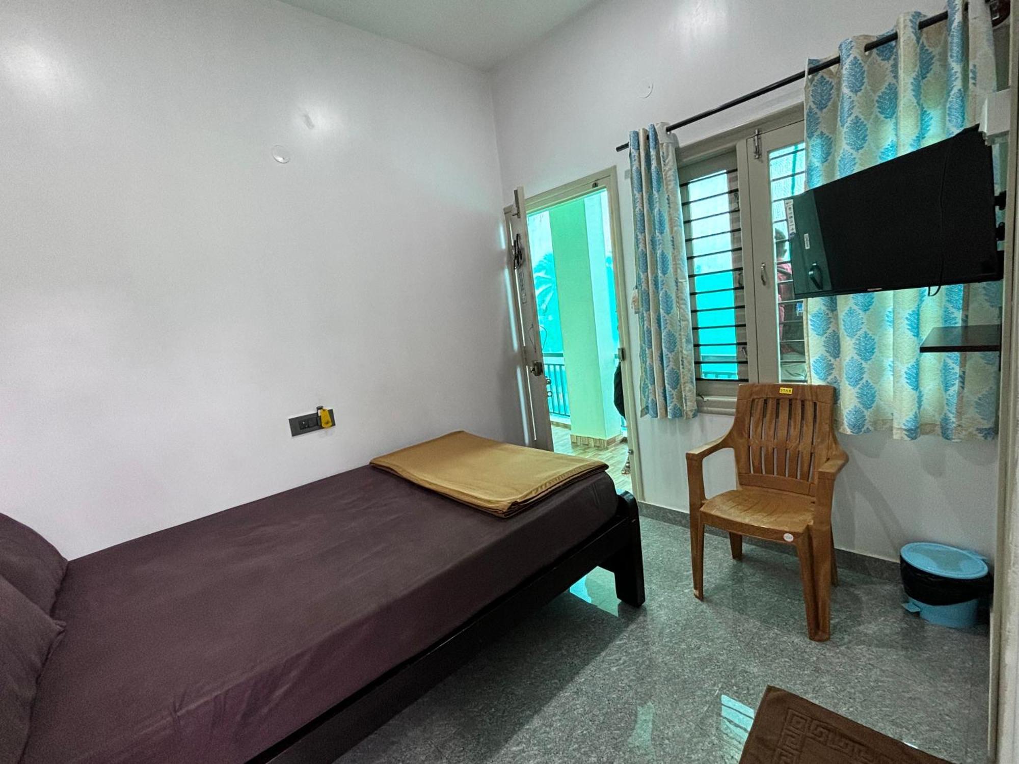 Sri Siri Lodge And Hotel Chikmagalūr Kültér fotó